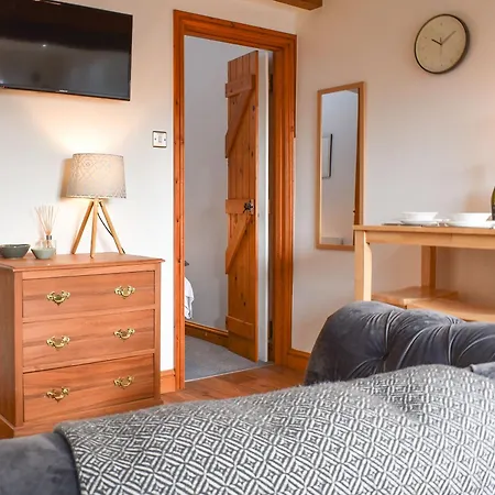 Pear Tree Barn * 크룩랜드